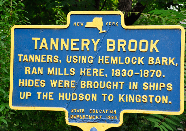 Tannery Brook sign